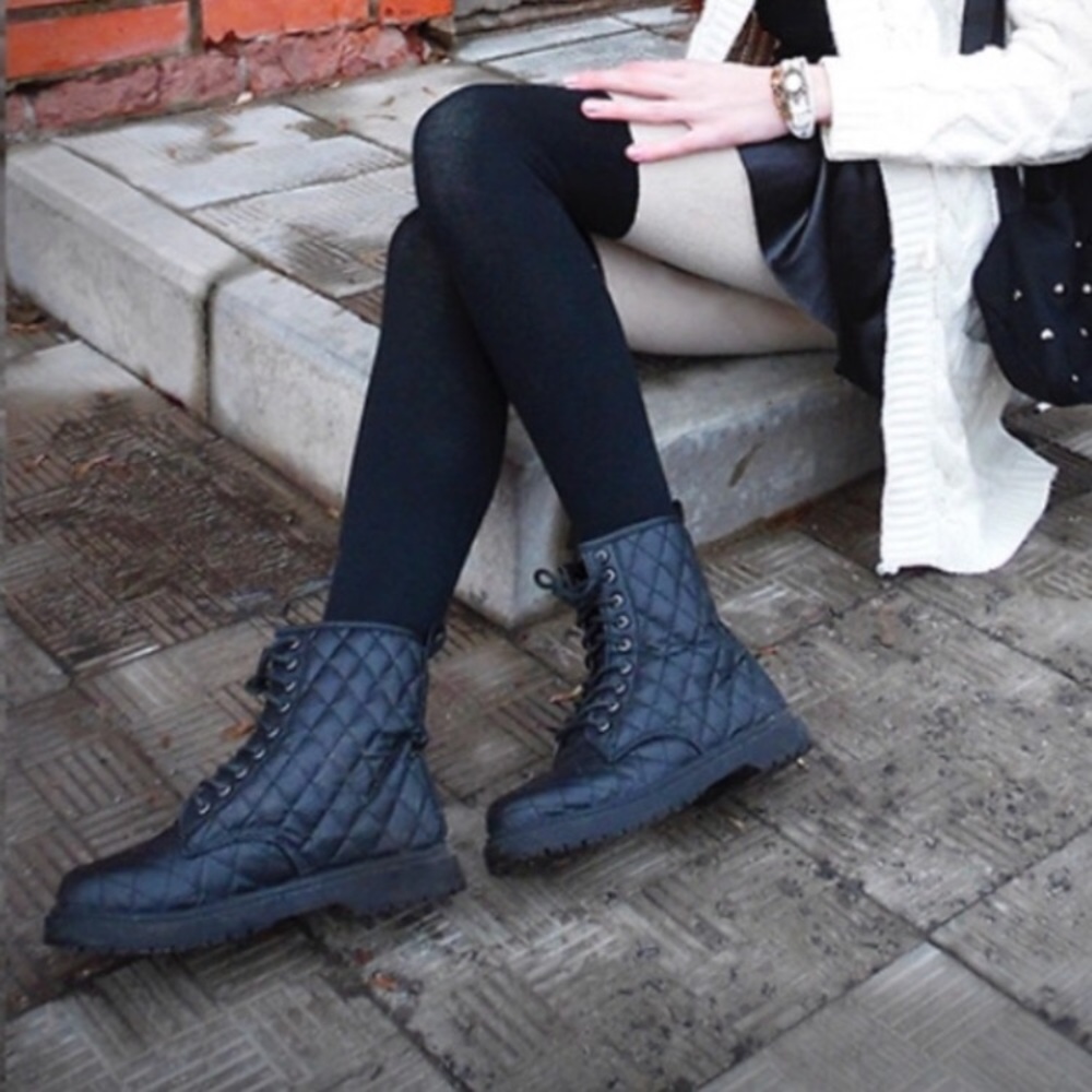 Dr. Martens Coralie Boots